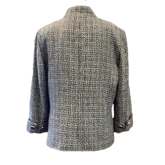 JM Collection sz 8 vintage 4 buttoned lined jacket with pockets and cuffs. - Picture 4 of 11